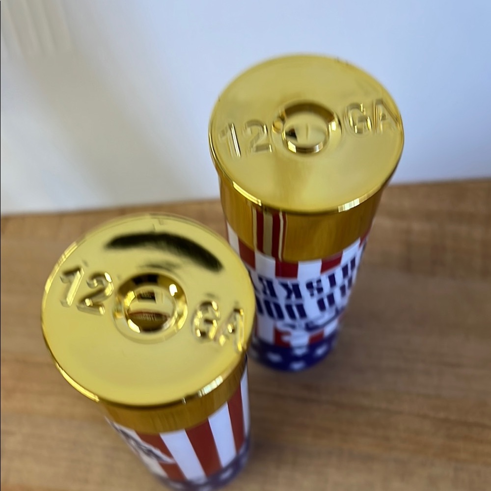 New 2 Bird Dog Whiskey  Shot Glasses - Picture 8 of 8